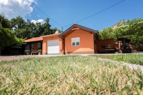 Ferienhaus in Matulji mit Schönem Garten